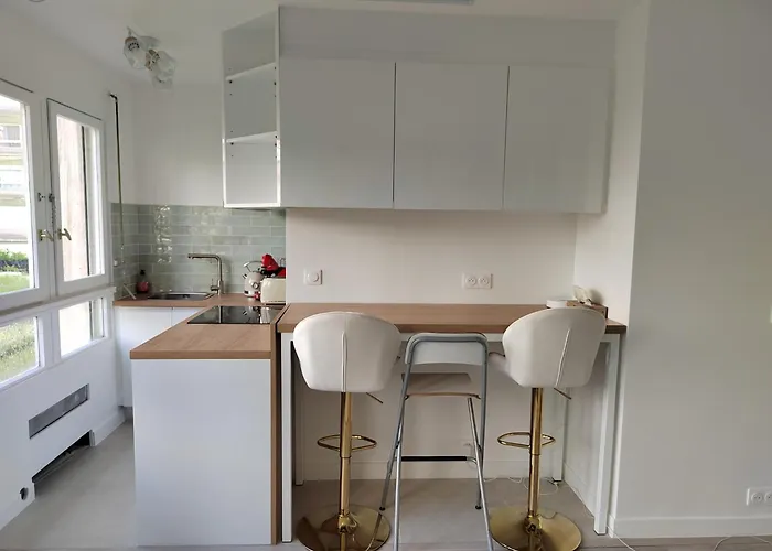 温馨公寓 Apartment *