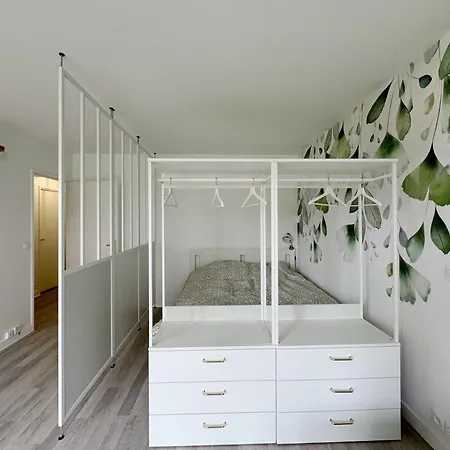 Apartment 温馨公寓 Paris