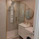 温馨公寓 *